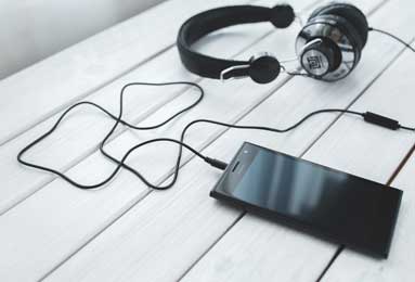 意甲：米兰财务报表公开，若不是赖因德斯高价转会曼城，俱乐部不可能盈利